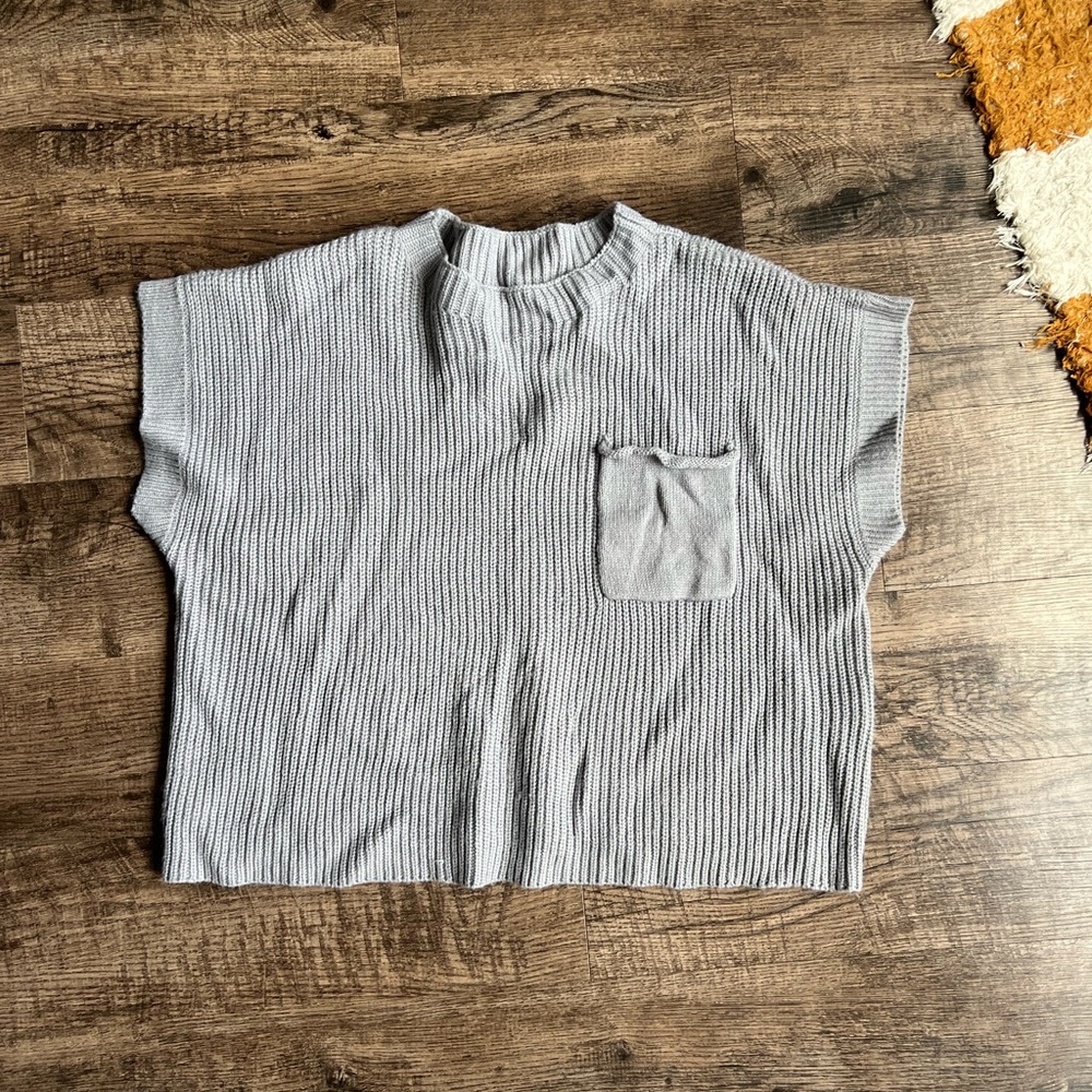 Gray Ribbed Women's Top